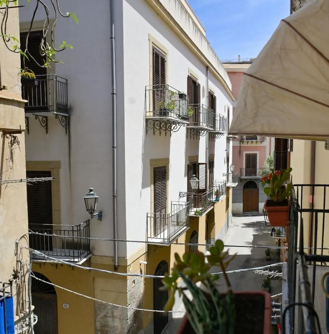 Modern Apartment Center Palermo